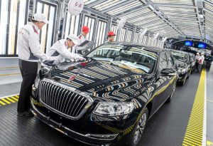 FAW, най-старият производител на автомобили в Китай, се стреми към 10% от Leapmotor, за да увеличи дела си в скока на електромобилите