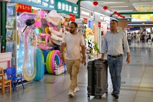 Резултатът на Yiwu се извисява преди футболния турнир