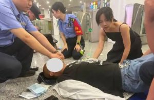‘Save life first’: China nurse leaves kids in dash to help epileptic man at railway station