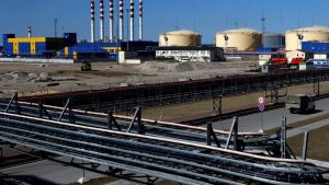 Европа е насочена към китайски купувачи на руски нефт в свеж кръг от предложени санкции