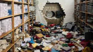 Обирджии откраднаха 35 милиона щатски долара в брой, злато и бижута от германска банка