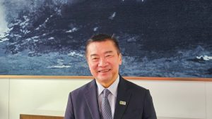 узивно | Сингапурската борса намеква за по-дълбоки връзки с HKEX: може ли бизнесът с юани да отвори врати?