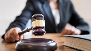 Съдът в Сингапур реши, че мъж, на 97, умствено способен да се ожени повторно, отхвърли иска на сина си