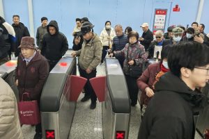 ByteDance спира функцията Seedance 2.0, която превръща снимките на лицето в лични гласове заради потенциални рискове · TechNode