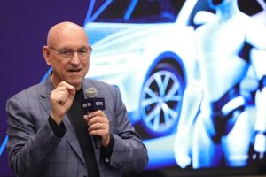 Китай „тестова площадка, витрина“ за физически AI, казва изпълнителният директор на Arm